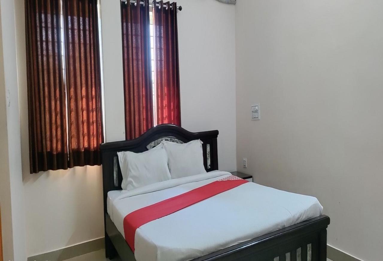 Anjaneya Comforts Shimoga Exterior foto