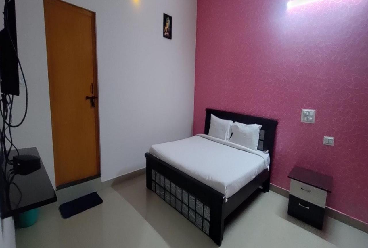 Anjaneya Comforts Shimoga Exterior foto